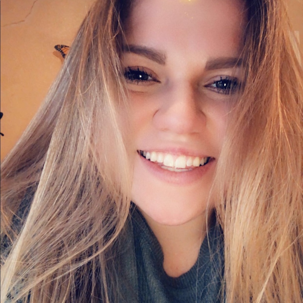 Meet your Posher, Anna